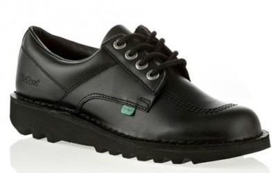 Bảo quản vệ sinh giày Dr Martens nam thế nào là chuẩn nhất?
