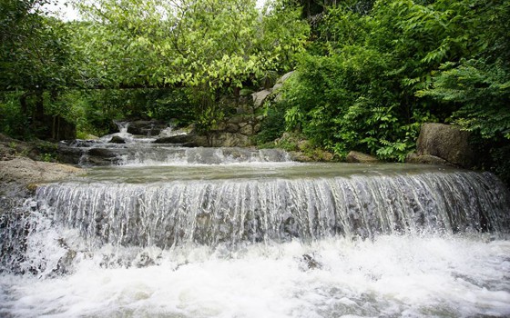 ទឹក​ជ្រោះ​ផ្អោក ខេត្តតាកែវ