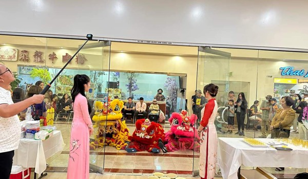 KHAI TRƯƠNG SHOWROOM YẾN SÀO TẠI CALIFORNIA MỸ