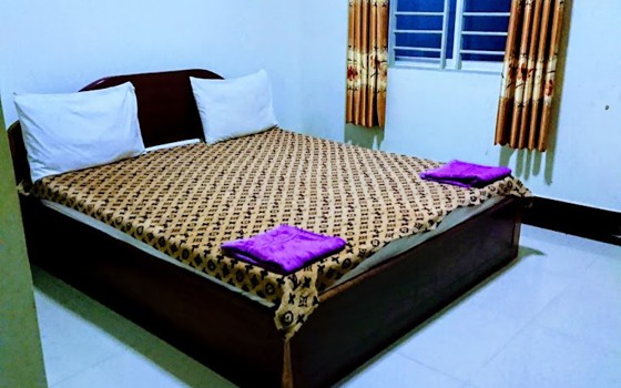 ផ្ទះសំណាក់ មានលាភ1