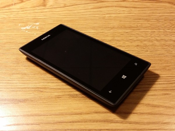 Thật tuyệt vời, Nokia Lumia 520 chạy mượt được Android 7.1 Nougat