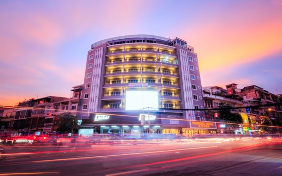 សណ្ឋាគារ Paradise ភ្នំពេញ