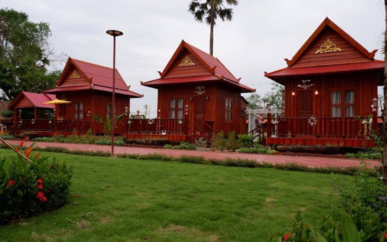 Mlub Tnout Dorng Prek រីសត ខេត្តកំពត