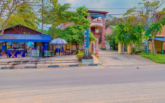 ផ្ទះសំណាក់ អាលីបាបា - Alibaba Guesthouse