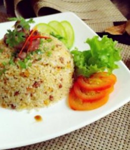 Cơm chiên bồ câu